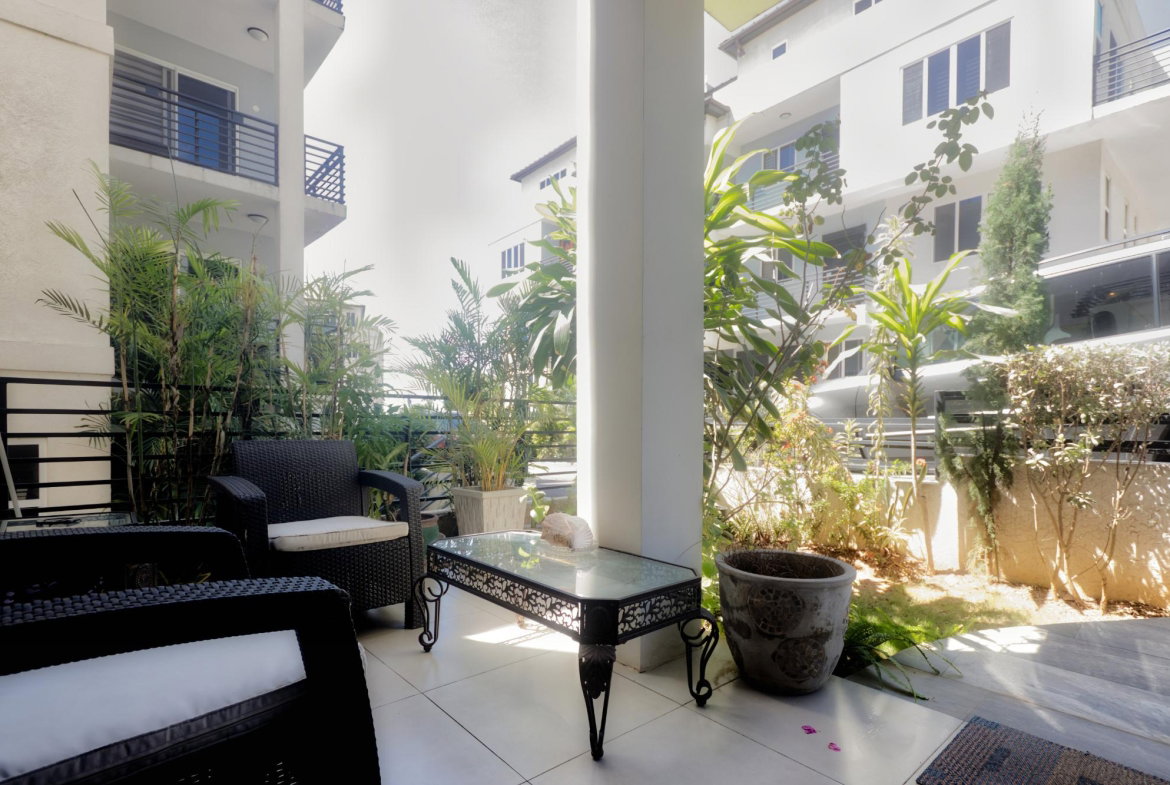 Tenth image of 5 Degenhart Close in Kingston 6, St. Andrew, Jamaica - property is For Sale