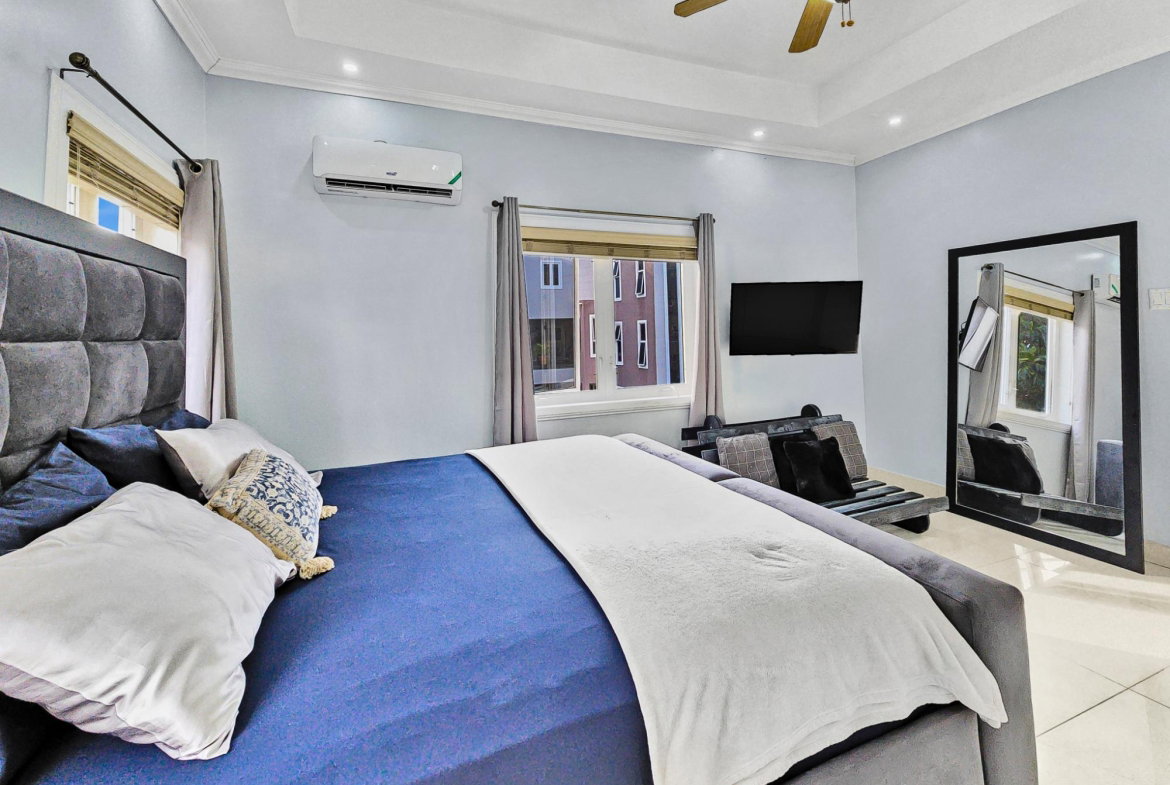 Seventh image of 12 Grosvenor Terrace in Kingston 8, St. Andrew, Jamaica - property is For Rent