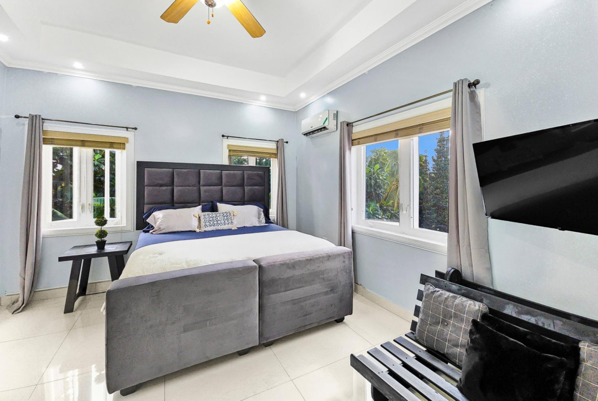 Eighth image of 12 Grosvenor Terrace in Kingston 8, St. Andrew, Jamaica - property is For Rent
