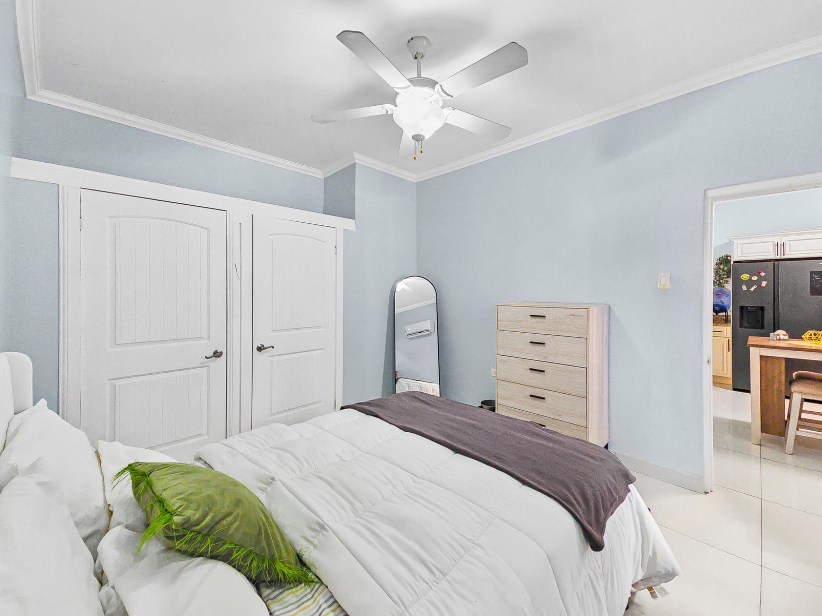 Tenth image of 12 Grosvenor Terrace in Kingston 8, St. Andrew, Jamaica - property is For Rent