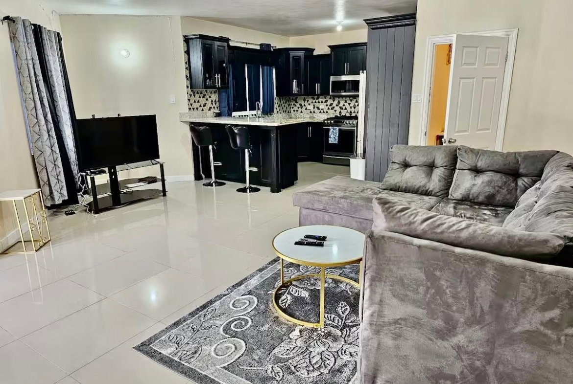Sixth image of 25 Bloomfield Street, Madevi in Mandeville, Manchester, Jamaica - property is For Rent