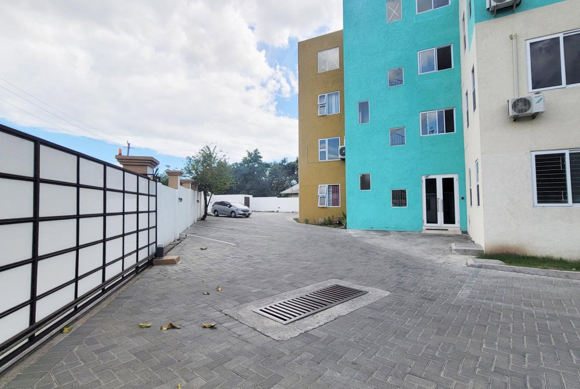 Twentieth image of B1-117 Red Hills Road in Kingston 19, St. Andrew, Jamaica - property is For Rent