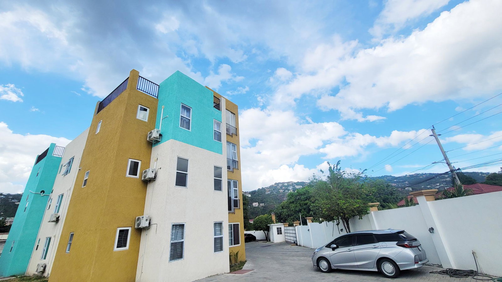 Stylish-2-Bedroom-Apartment-for-Rent-in-St.-Andrew-Jamaica Twenty-Second image of B1-117 Red Hills Road in Kingston 19, St. Andrew, Jamaica - property is For Rent