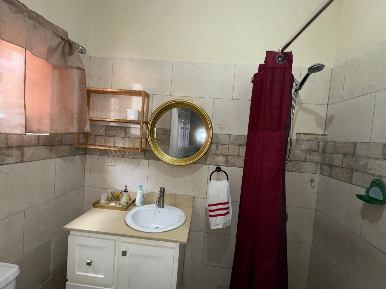 Stylish-2-Bedroom-Apartment-for-Sale-in-Red-Hills-Jamaica Ninth image of 5a Forest Way in Kingston 19, St. Andrew, Jamaica - property is For Sale