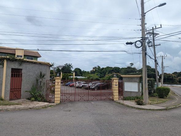 Tenth image of 37-7 Sullivan Avenue, Kingston in Kingston 8, St. Andrew, Jamaica - property is For Rent