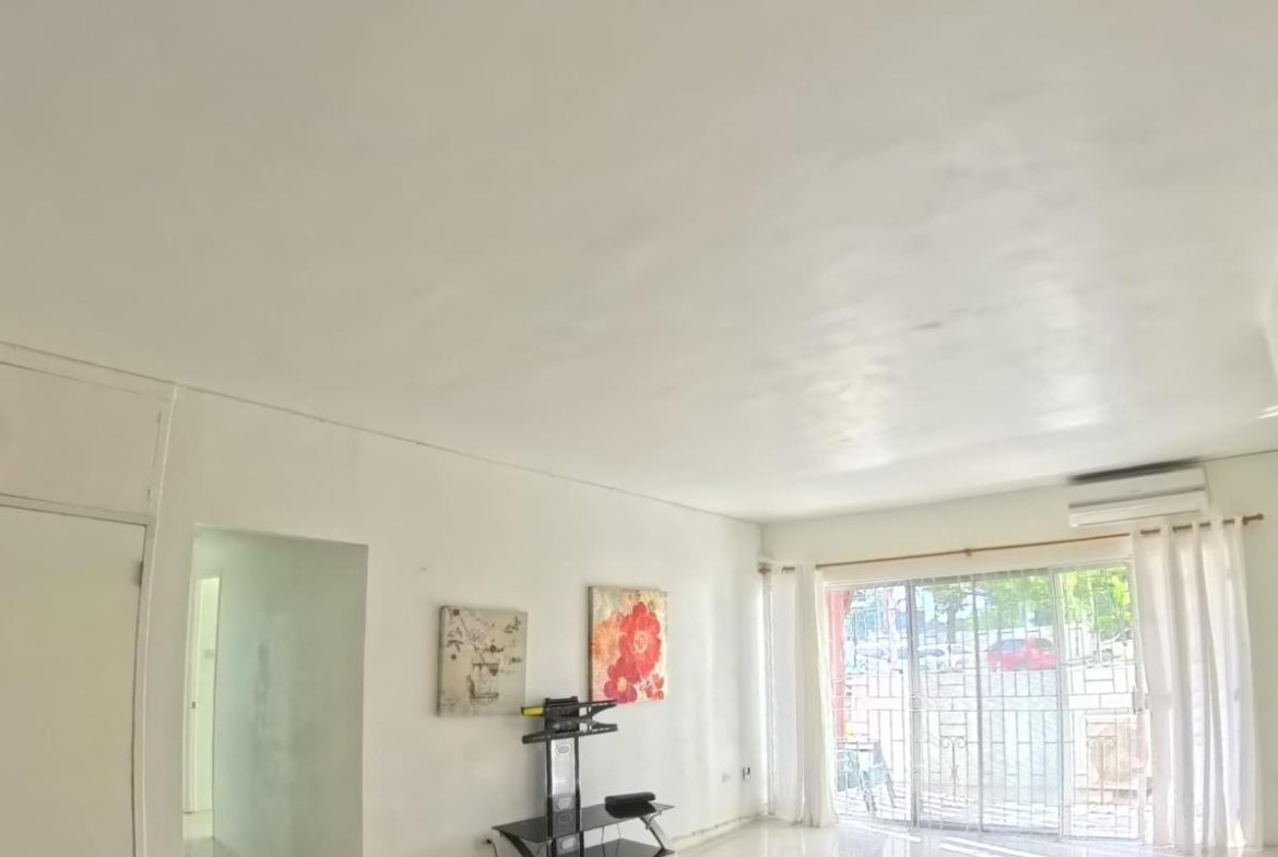 Fifth image of 14d- 44 Trafalgar Road in Kingston 10, St. Andrew, Jamaica - property is For Rent
