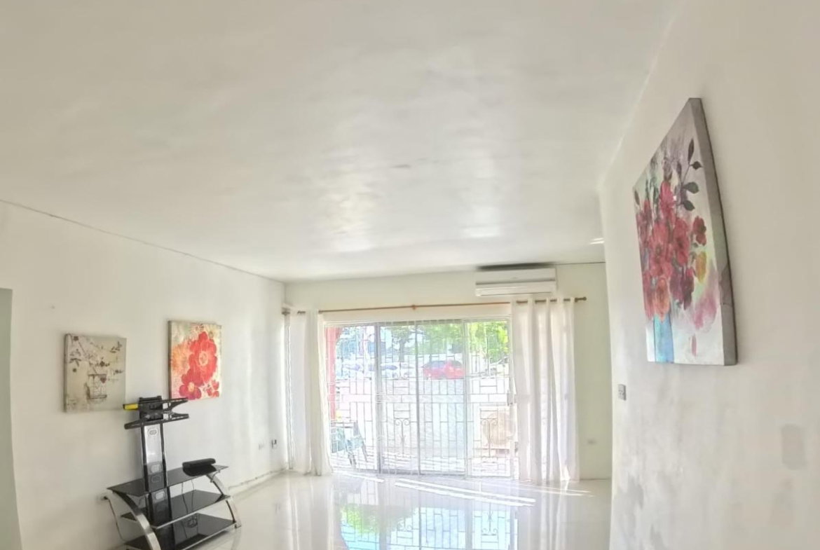 Seventh image of 14d- 44 Trafalgar Road in Kingston 10, St. Andrew, Jamaica - property is For Rent