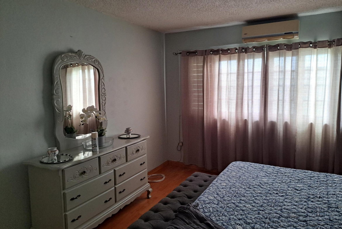 Twelfth image of 2b- Clieveden Avenue in Kingston 6, St. Andrew, Jamaica - property is For Rent