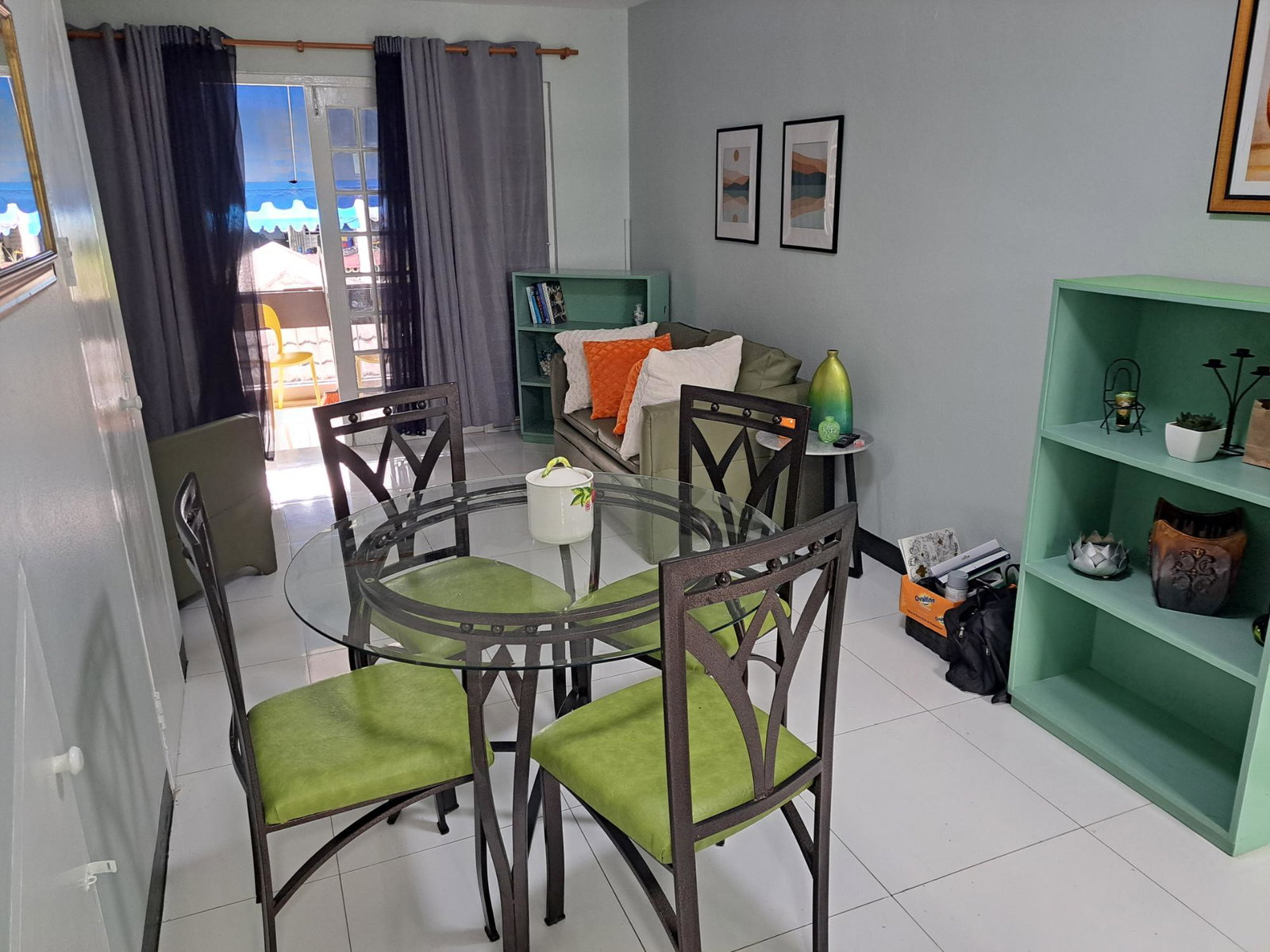 Third image of 2b- Clieveden Avenue in Kingston 6, St. Andrew, Jamaica - property is For Rent