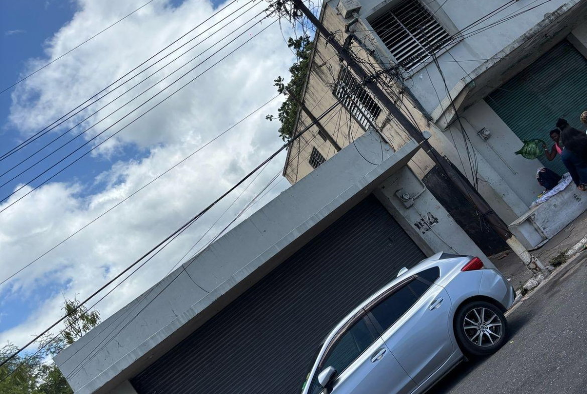First image of 164 Upper Orange Street Kingsto in Kingston 1, Kingston, Jamaica - property is For Rent