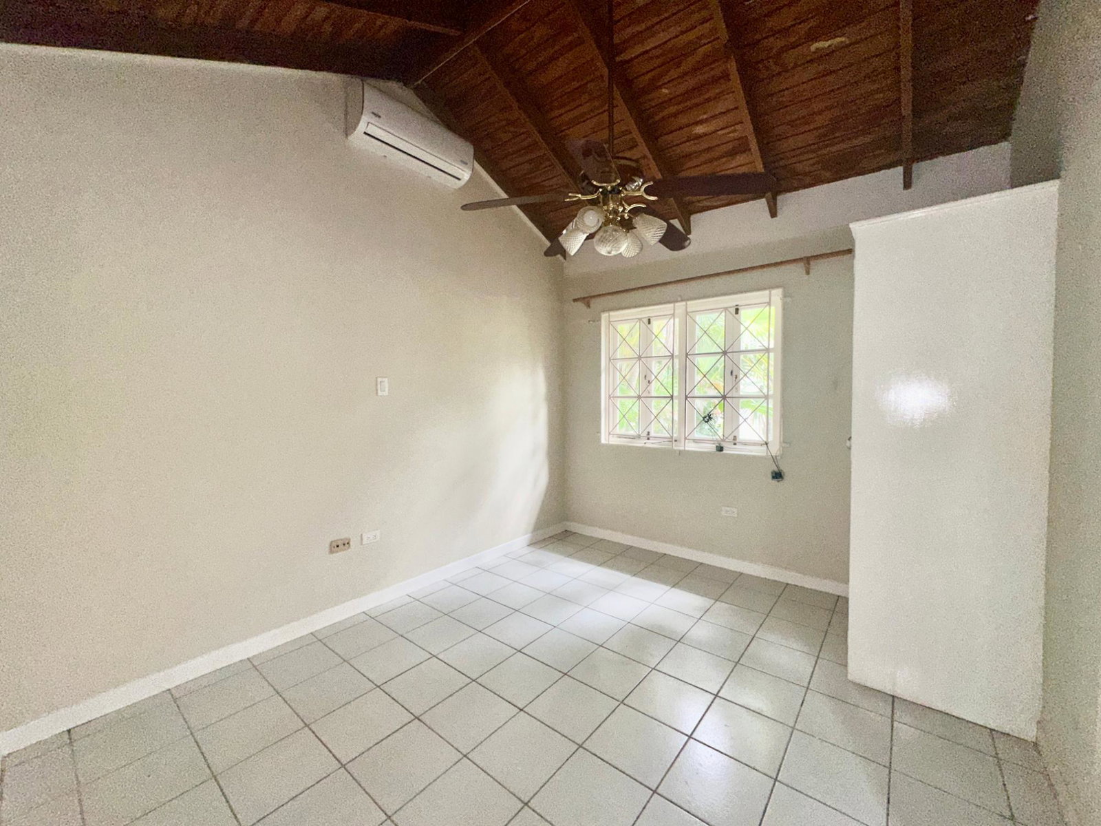 Twenty-Third image of 24 Drax Hall in St. Ann's Bay, St. Ann, Jamaica - property is For Rent