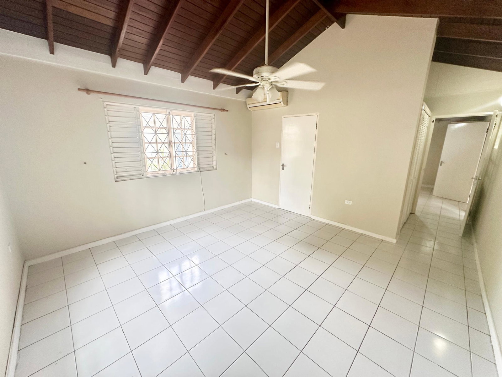 Thirtieth image of 24 Drax Hall in St. Ann's Bay, St. Ann, Jamaica - property is For Rent