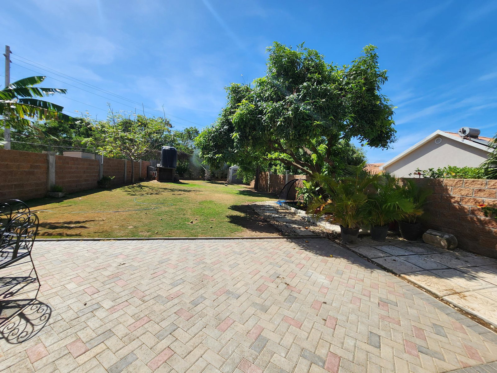 Eighth image of 25 St. Martin Boulevard in Caribbean Estates, St. Catherine, Jamaica - property is For Rent