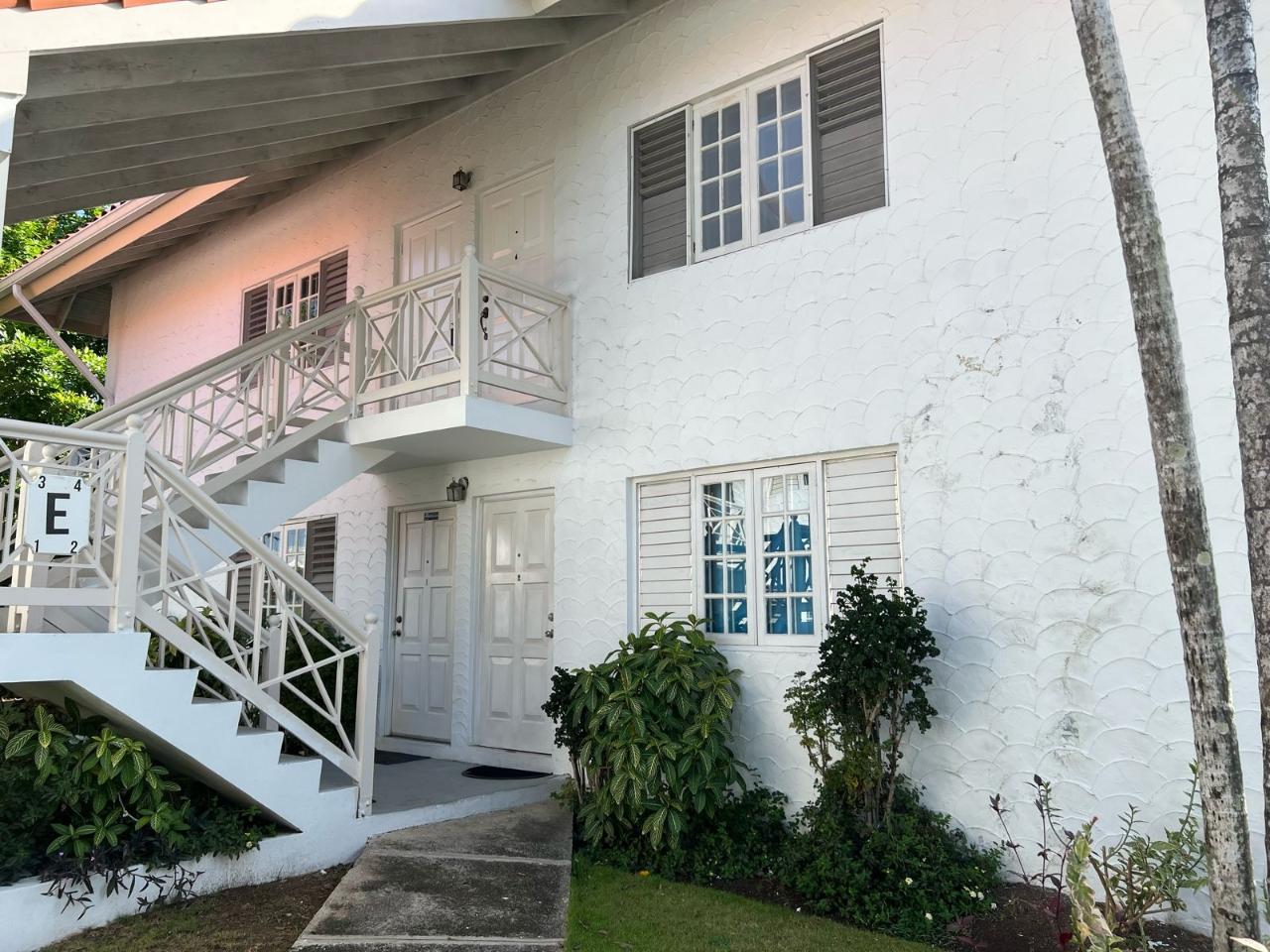Ninth image of E2-8 East Kings House Road in Kingston 6, St. Andrew, Jamaica - property is For Rent