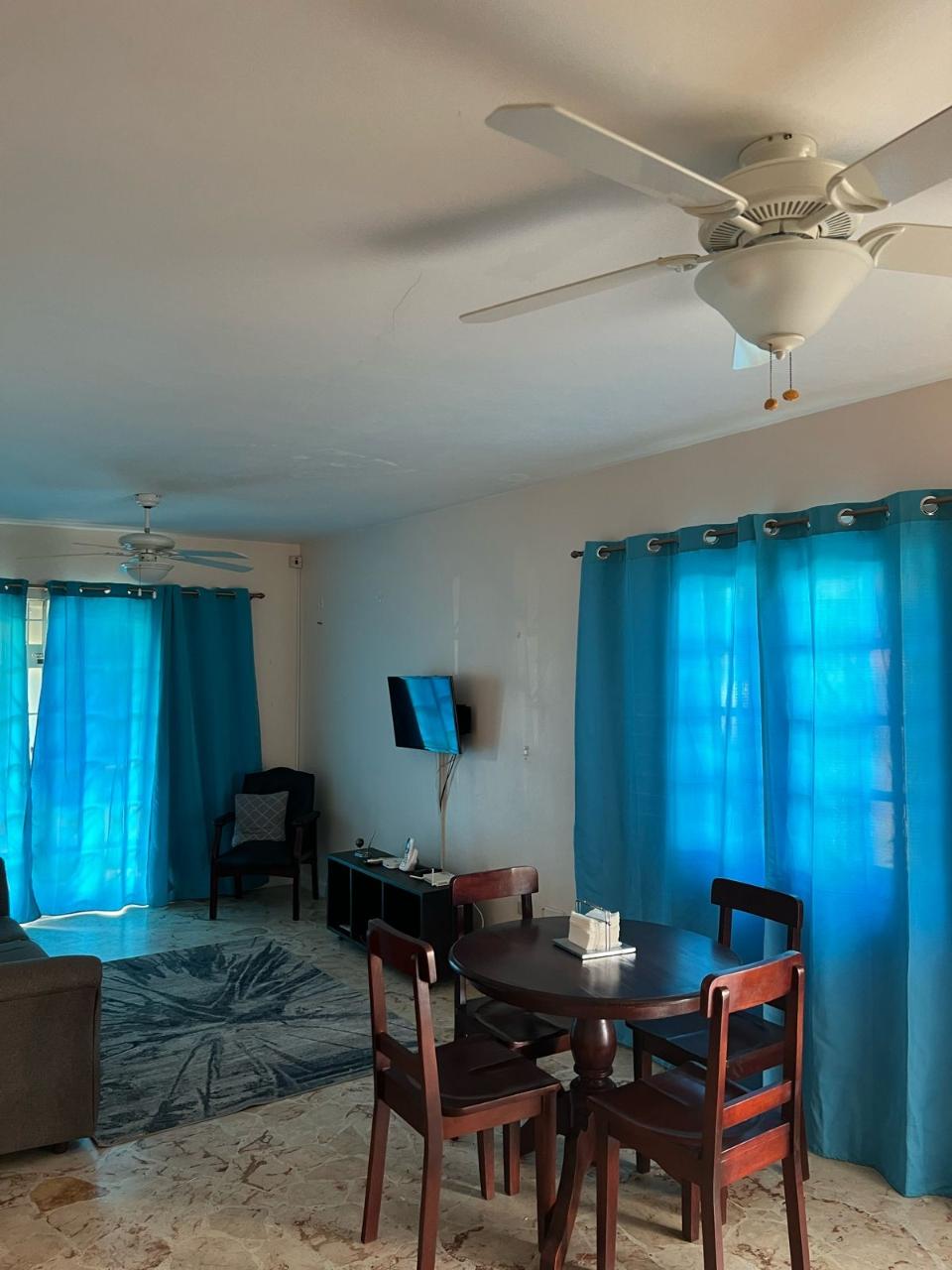Tenth image of E2-8 East Kings House Road in Kingston 6, St. Andrew, Jamaica - property is For Rent