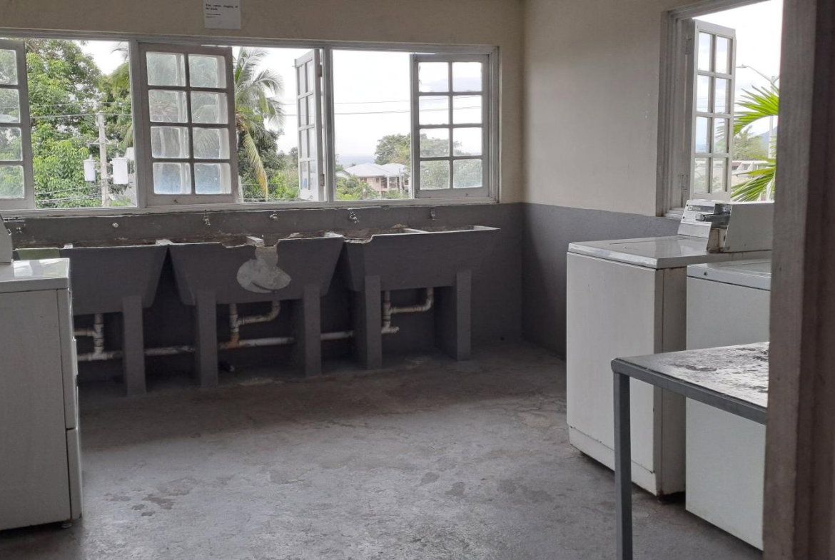 Tenth image of Oaklands, Constant Spring in Constant Spring P.O., St. Andrew, Jamaica - property is For Sale