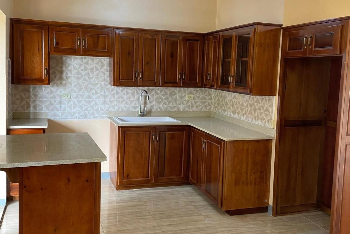 Second image of 4-lot #50 Avondale Heights, Mandevi in Avondale Heights, Manchester, Jamaica - property is For Rent