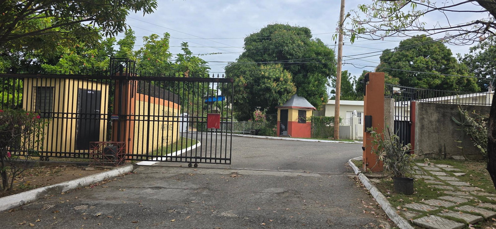 Twelfth image of 332- Dunrobin Acres in Kingston 10, St. Andrew, Jamaica - property is For Sale