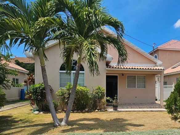 First image of B99 Caymanas Country Club Est in Caymanas Estates, St. Catherine, Jamaica - property is For Rent