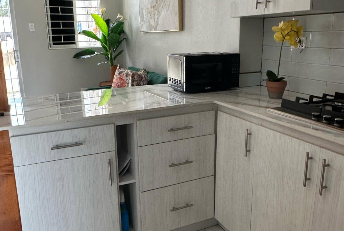 Fifth image of 2 Haining Crescent, Kingsto in Kingston 5, St. Andrew, Jamaica - property is For Rent