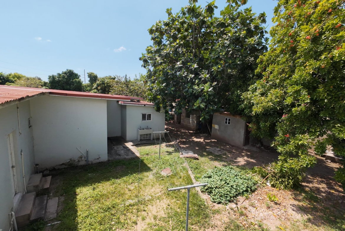Twenty-Fifth image of 5 Melcourt Terrace in Kingston 20, St. Andrew, Jamaica - property is For Sale
