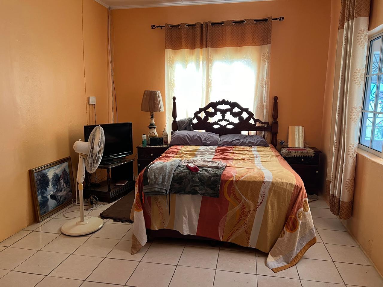 Fifth image of 45 York Circle in May Pen, Clarendon, Jamaica - property is For Sale