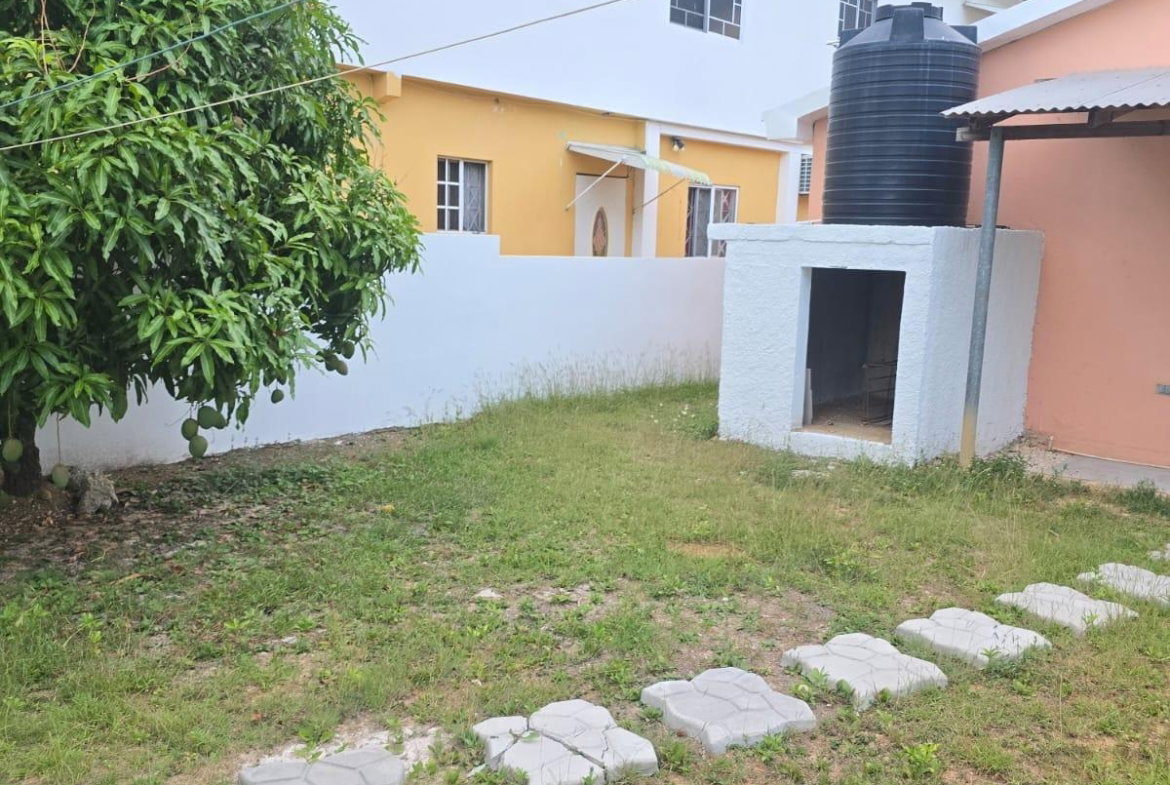 Fourteenth image of 273 Florentina Drive in Angels, St. Catherine, Jamaica - property is For Rent