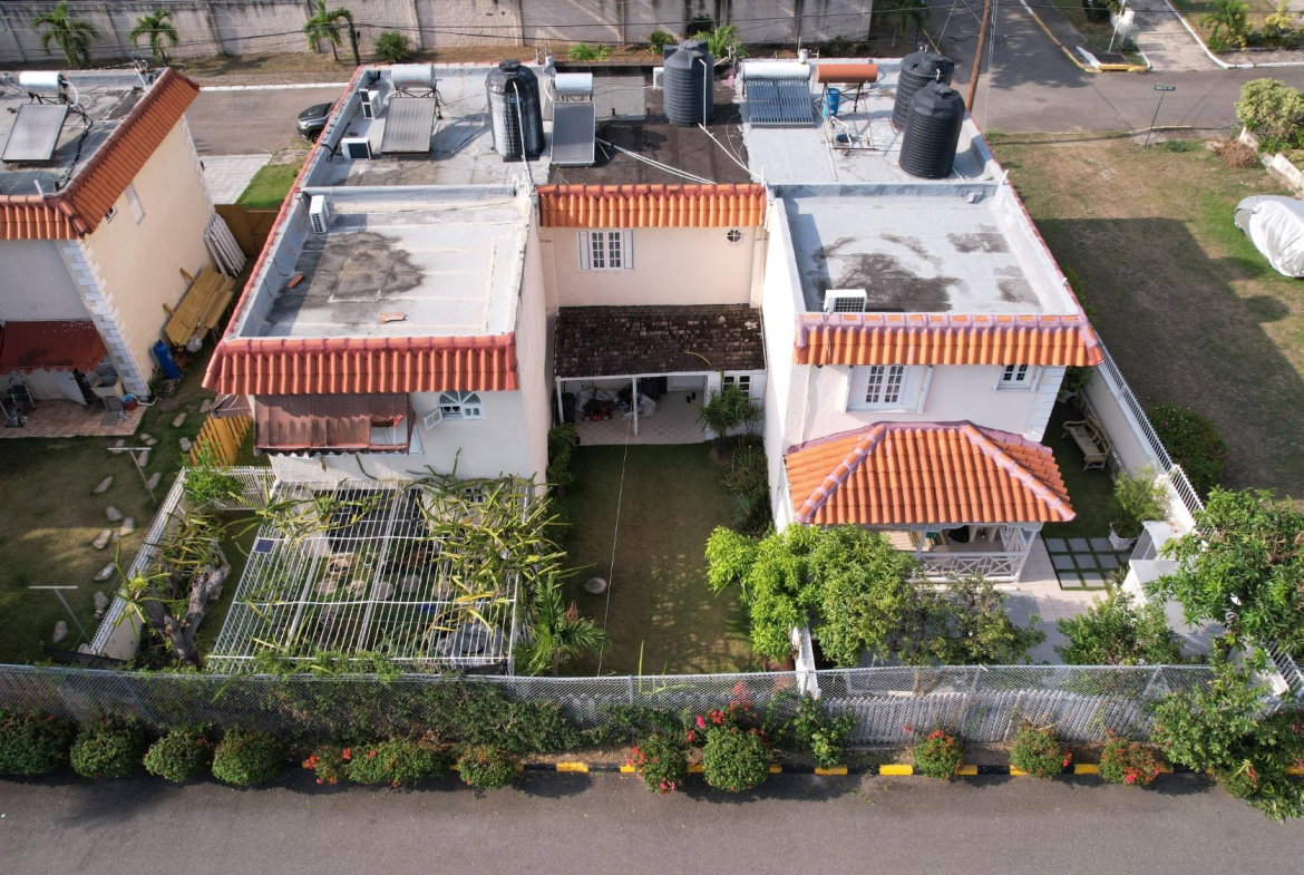 Second image of 12 Cowper Avenue, College gr in Kingston 6, St. Andrew, Jamaica - property is For Rent