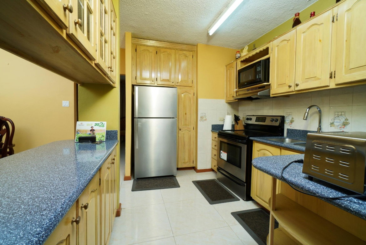 Thirteenth image of 12 Cowper Avenue, College gr in Kingston 6, St. Andrew, Jamaica - property is For Rent
