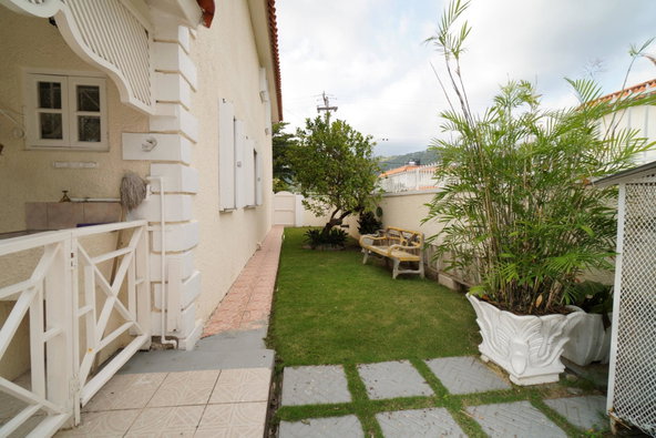 Twentieth image of 12 Cowper Avenue, College gr in Kingston 6, St. Andrew, Jamaica - property is For Rent