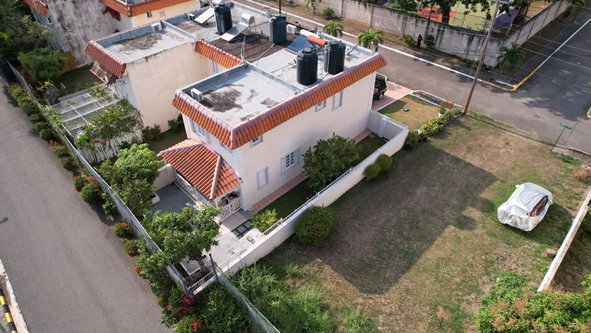 Third image of 12 Cowper Avenue, College gr in Kingston 6, St. Andrew, Jamaica - property is For Rent