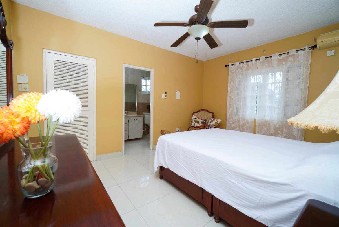 Thirtieth image of 12 Cowper Avenue, College gr in Kingston 6, St. Andrew, Jamaica - property is For Rent