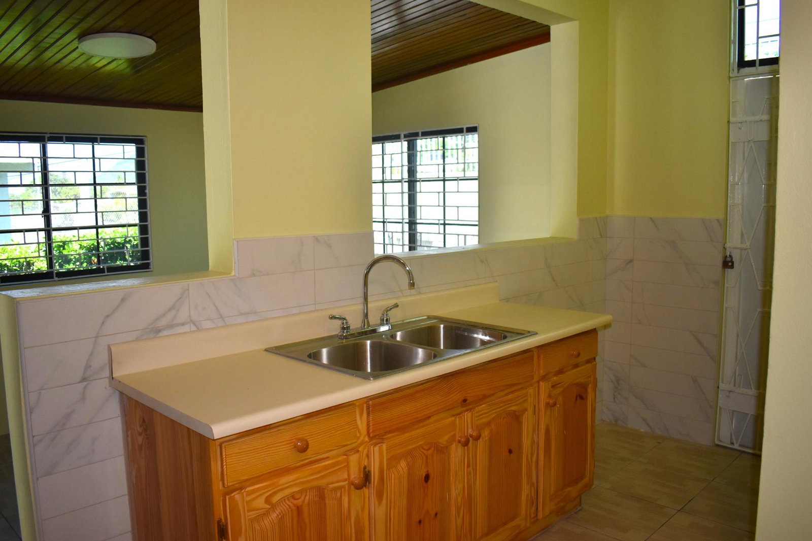 Sixth image of 7 Cascade Way, Valentine ga in Kingston 19, St. Andrew, Jamaica - property is For Rent