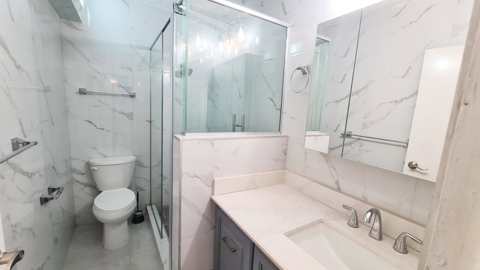 Charming-3BD-Apartment-for-Rent-in-Surbiton-St.-Andrew Eleventh image of 331-6 Surbiton Road in Kingston 10, St. Andrew, Jamaica - property is For Rent