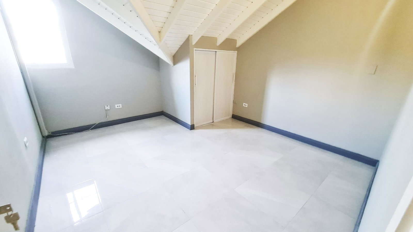 Charming-3BD-Apartment-for-Rent-in-Surbiton-St.-Andrew Fourteenth image of 331-6 Surbiton Road in Kingston 10, St. Andrew, Jamaica - property is For Rent