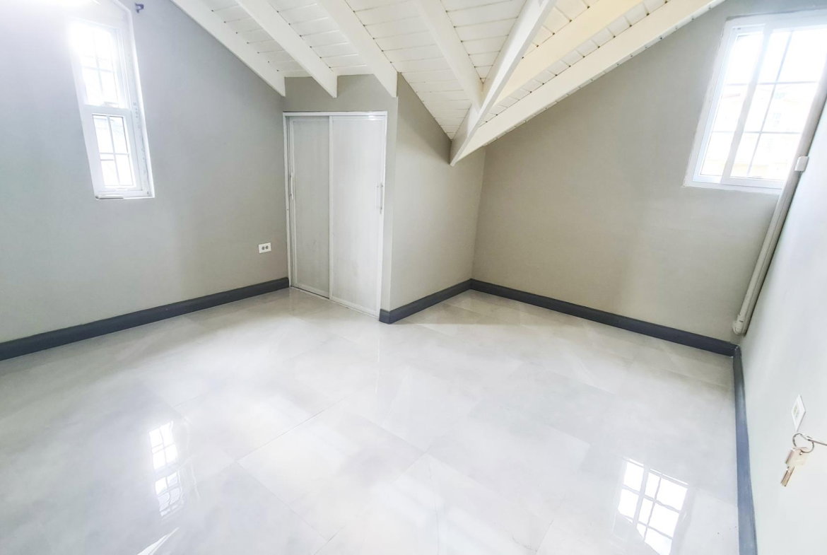 Seventeenth image of 331-6 Surbiton Road in Kingston 10, St. Andrew, Jamaica - property is For Rent