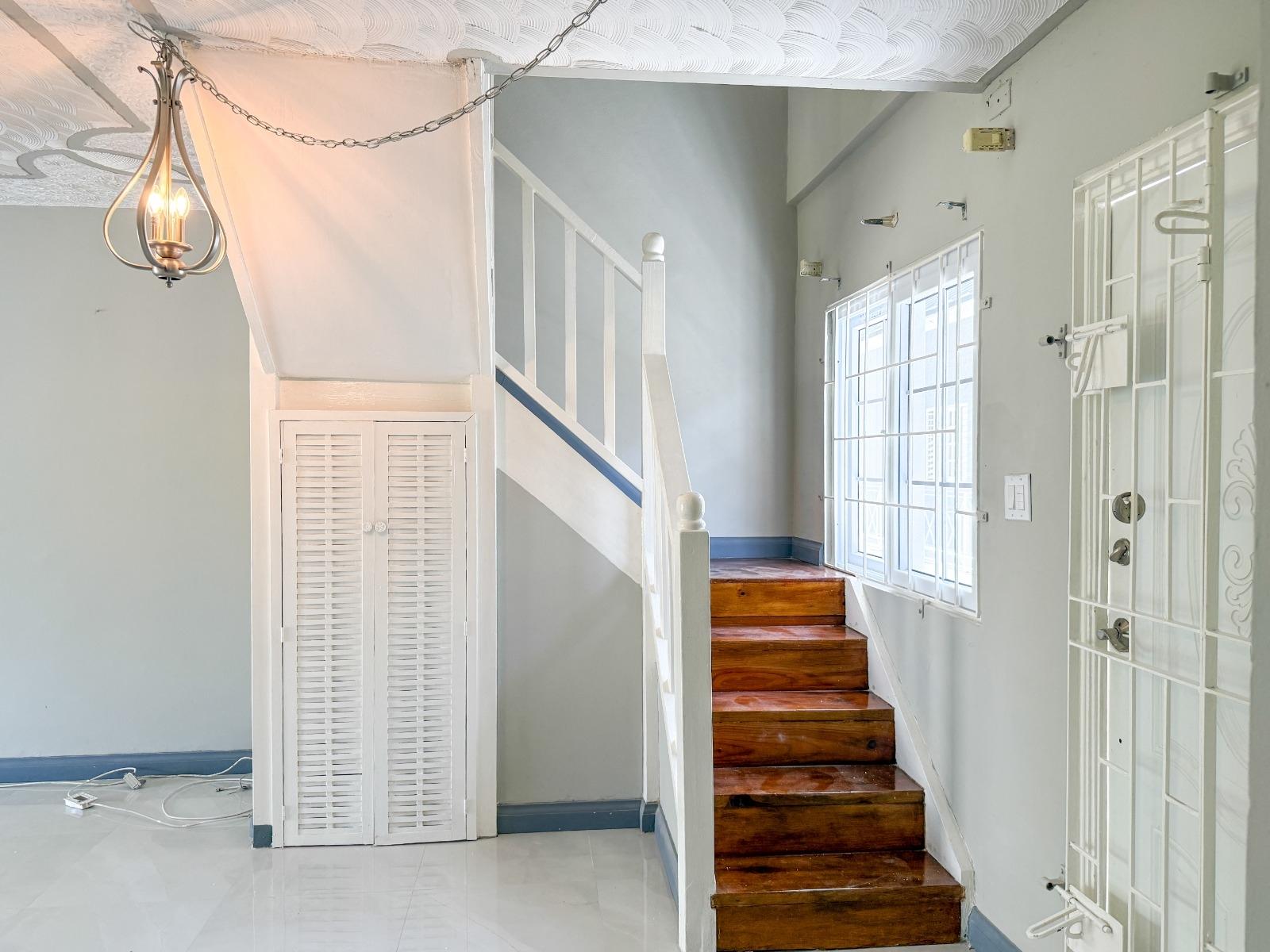 Charming-3BD-Apartment-for-Rent-in-Surbiton-St.-Andrew Eighteenth image of 331-6 Surbiton Road in Kingston 10, St. Andrew, Jamaica - property is For Rent