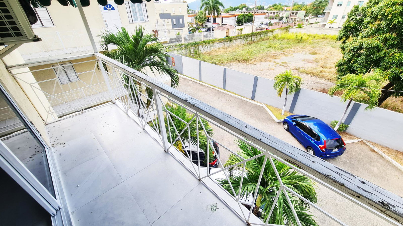 Charming-3BD-Apartment-for-Rent-in-Surbiton-St.-Andrew Twenty-First image of 331-6 Surbiton Road in Kingston 10, St. Andrew, Jamaica - property is For Rent