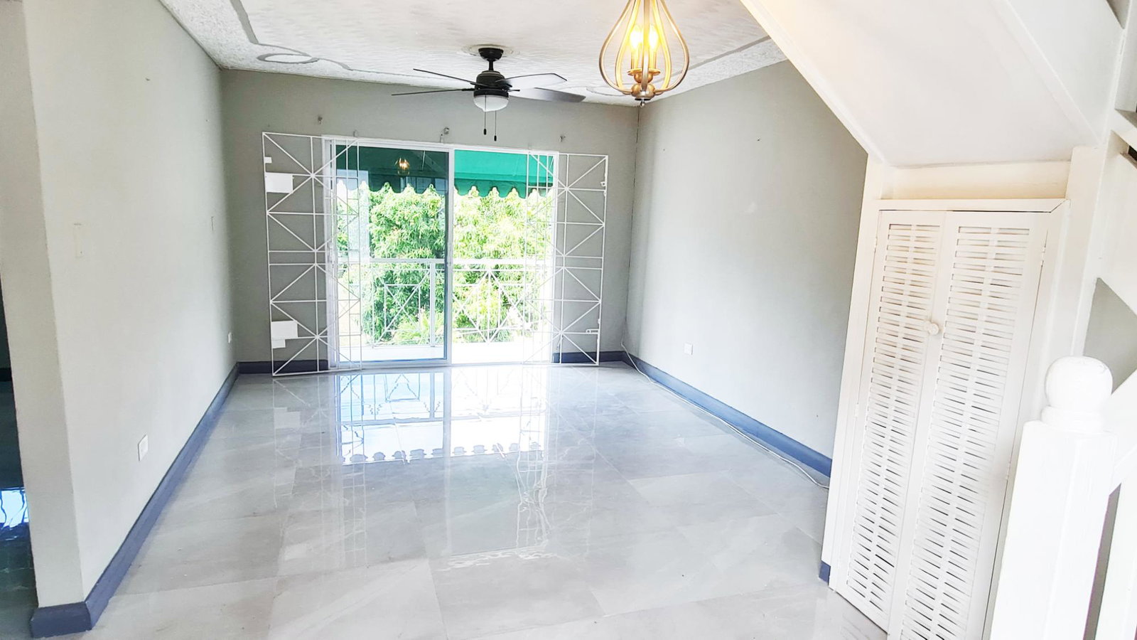 Charming-3BD-Apartment-for-Rent-in-Surbiton-St.-Andrew Seventh image of 331-6 Surbiton Road in Kingston 10, St. Andrew, Jamaica - property is For Rent