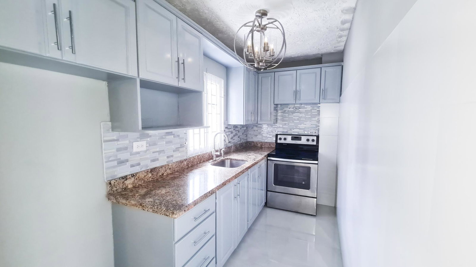 Charming-3BD-Apartment-for-Rent-in-Surbiton-St.-Andrew Eighth image of 331-6 Surbiton Road in Kingston 10, St. Andrew, Jamaica - property is For Rent