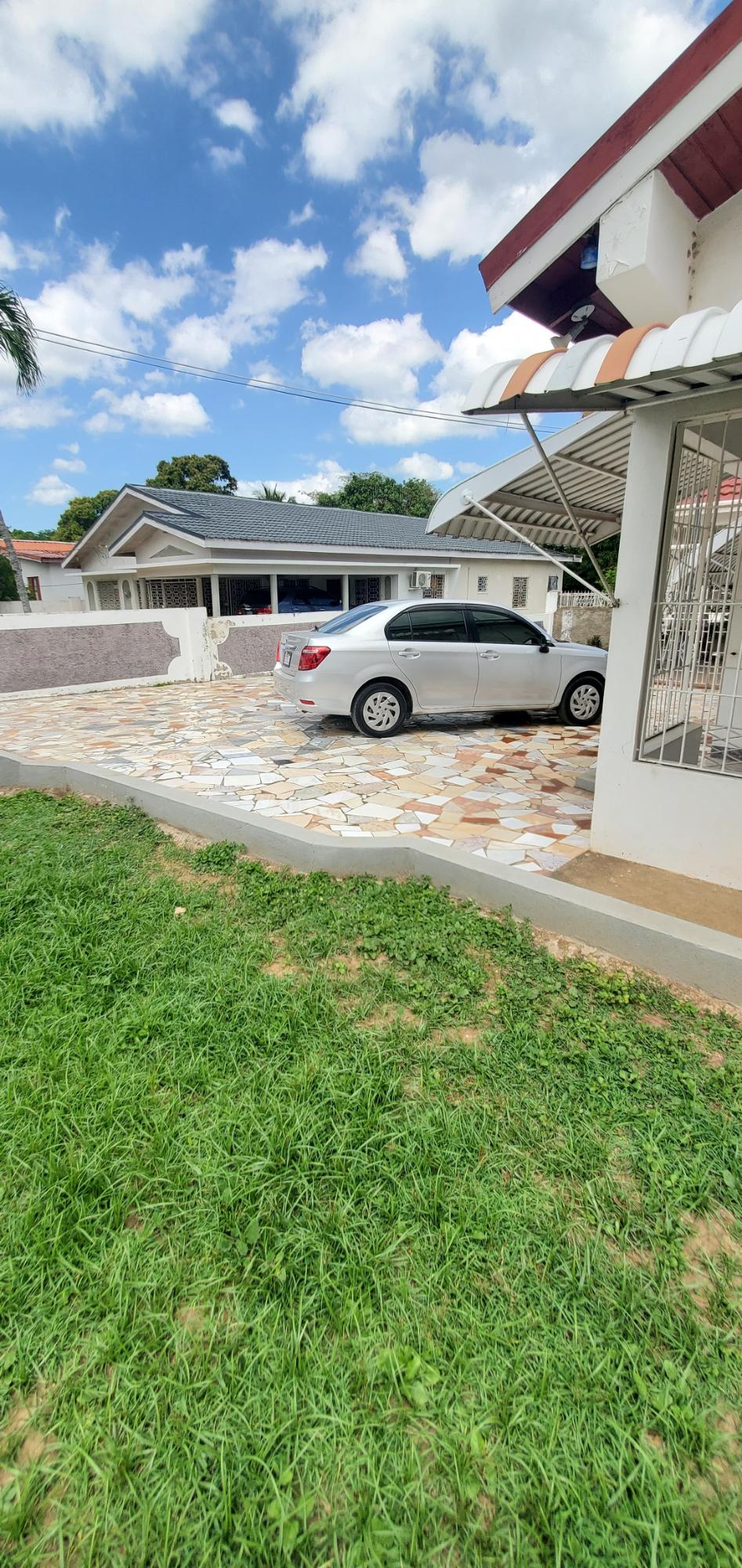 Fifth image of Rosemly Drive/may Pen in May Pen, Clarendon, Jamaica - property is For Sale