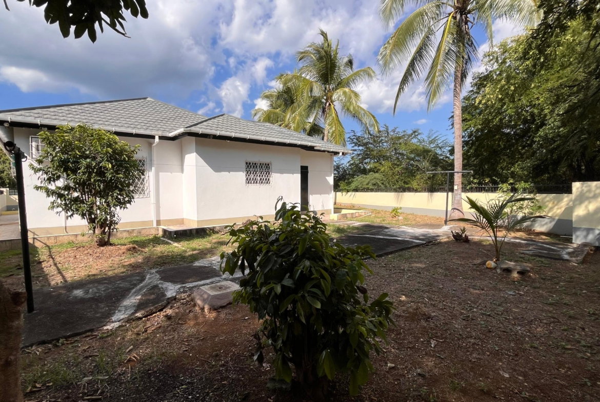 Seventeenth image of 28 Denbigh in Four Paths, Clarendon, Jamaica - property is For Sale