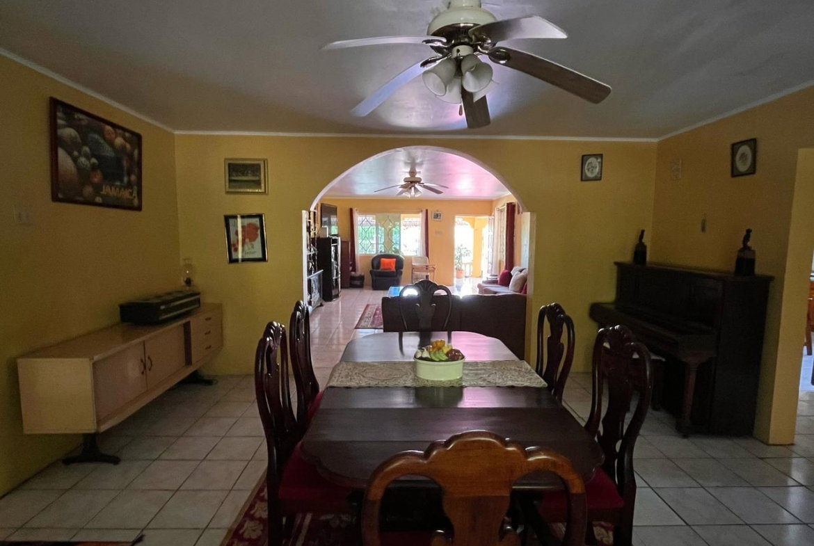 Tenth image of 26c- Four Paths Sheckles in Four Paths, Clarendon, Jamaica - property is For Sale