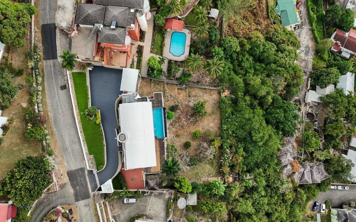 Second image of Apt 16-10 Hopedale Avenue, Kingsto in Kingston 6, St. Andrew, Jamaica - property is For Sale