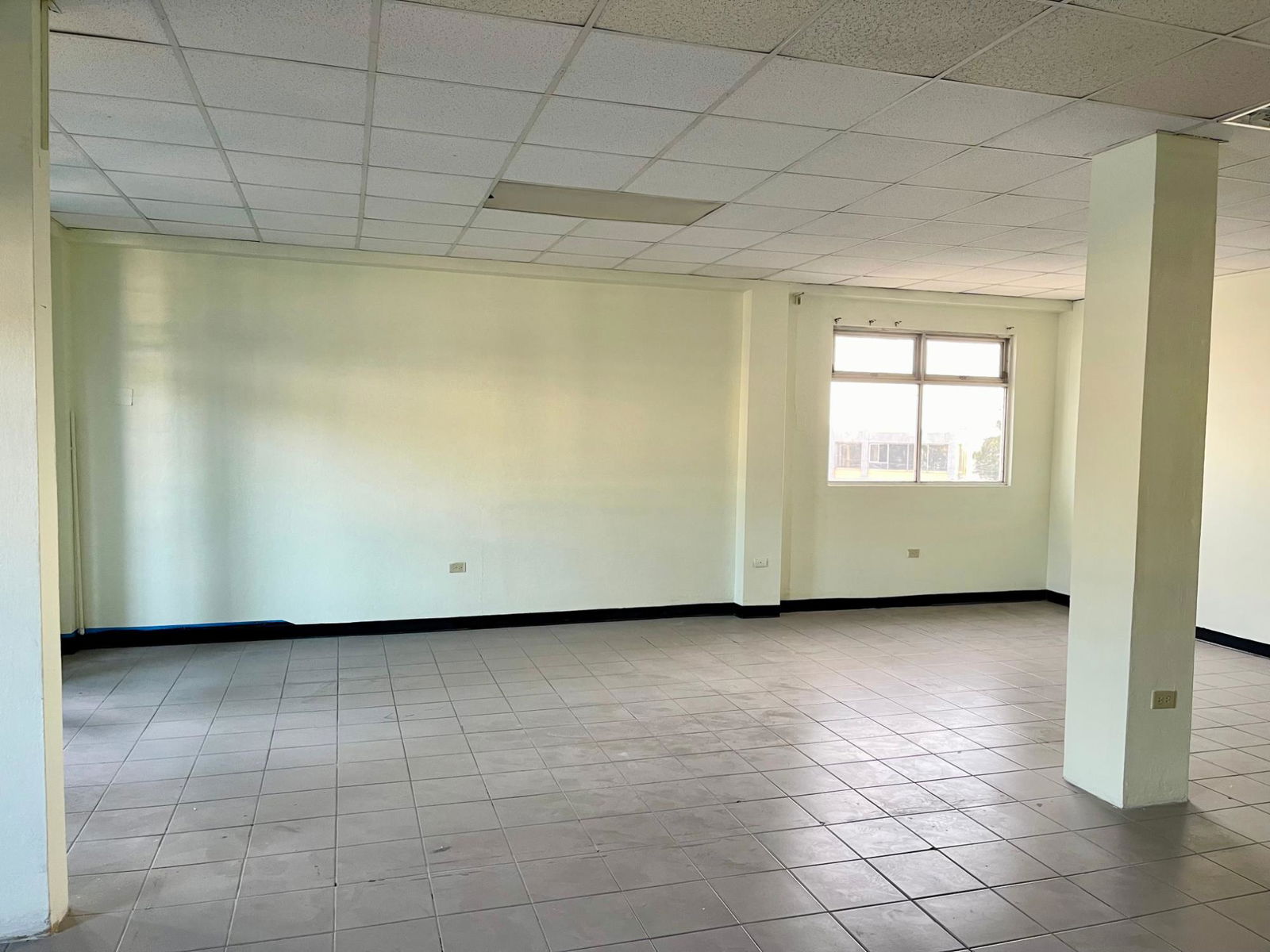 Commercial-Space-for-Rent-on-Constant-Spring-Road-Jamaica Ninth image of 123 1/2 Constant Spring Road in Kingston 8, St. Andrew, Jamaica - property is For Rent