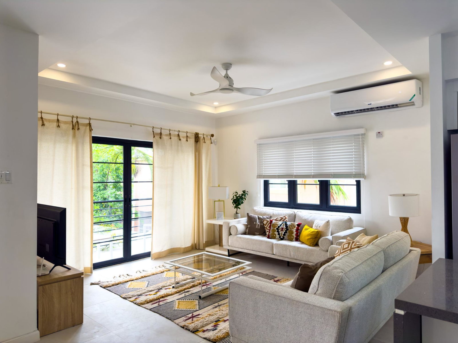 Eleventh image of 4-83 Shortwood Road in Kingston 8, St. Andrew, Jamaica - property is For Rent