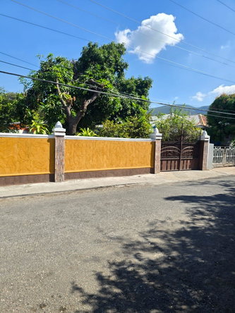 Second image of Unit 3-5 Lincoln Road in Kingston 16, Kingston, Jamaica - property is For Rent