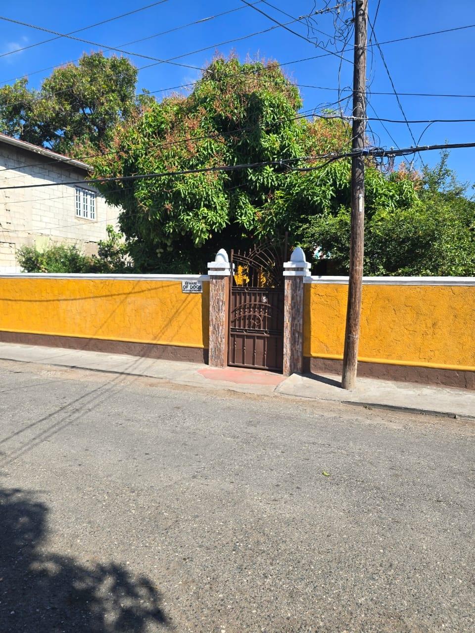 First image of Unit 3-5 Lincoln Road in Kingston 16, Kingston, Jamaica - property is For Rent