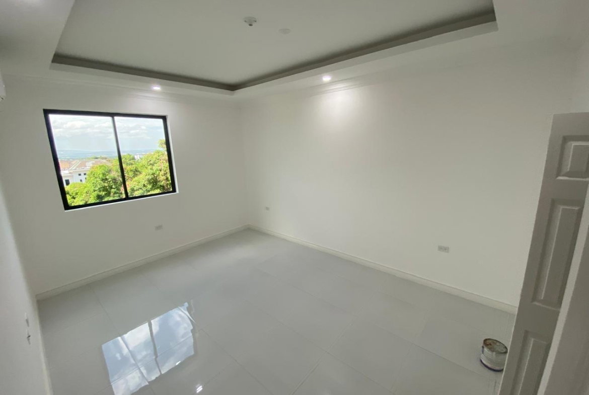 Fifteenth image of 11-31 Rochester Avenue in Kingston 8, St. Andrew, Jamaica - property is For Rent