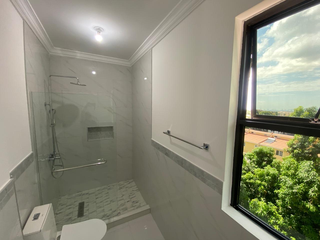 Nineteenth image of 11-31 Rochester Avenue in Kingston 8, St. Andrew, Jamaica - property is For Rent